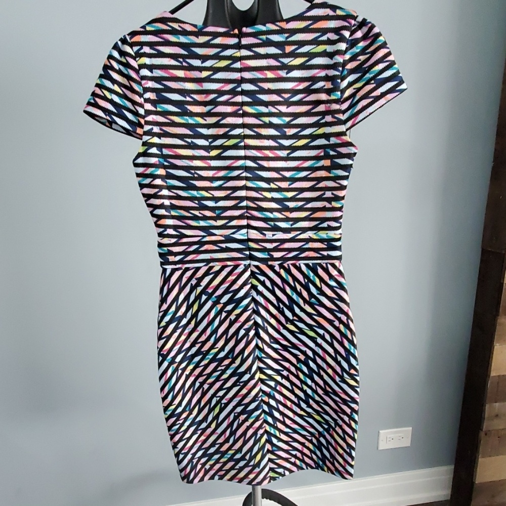 Mini dress - Picture 2 of 4